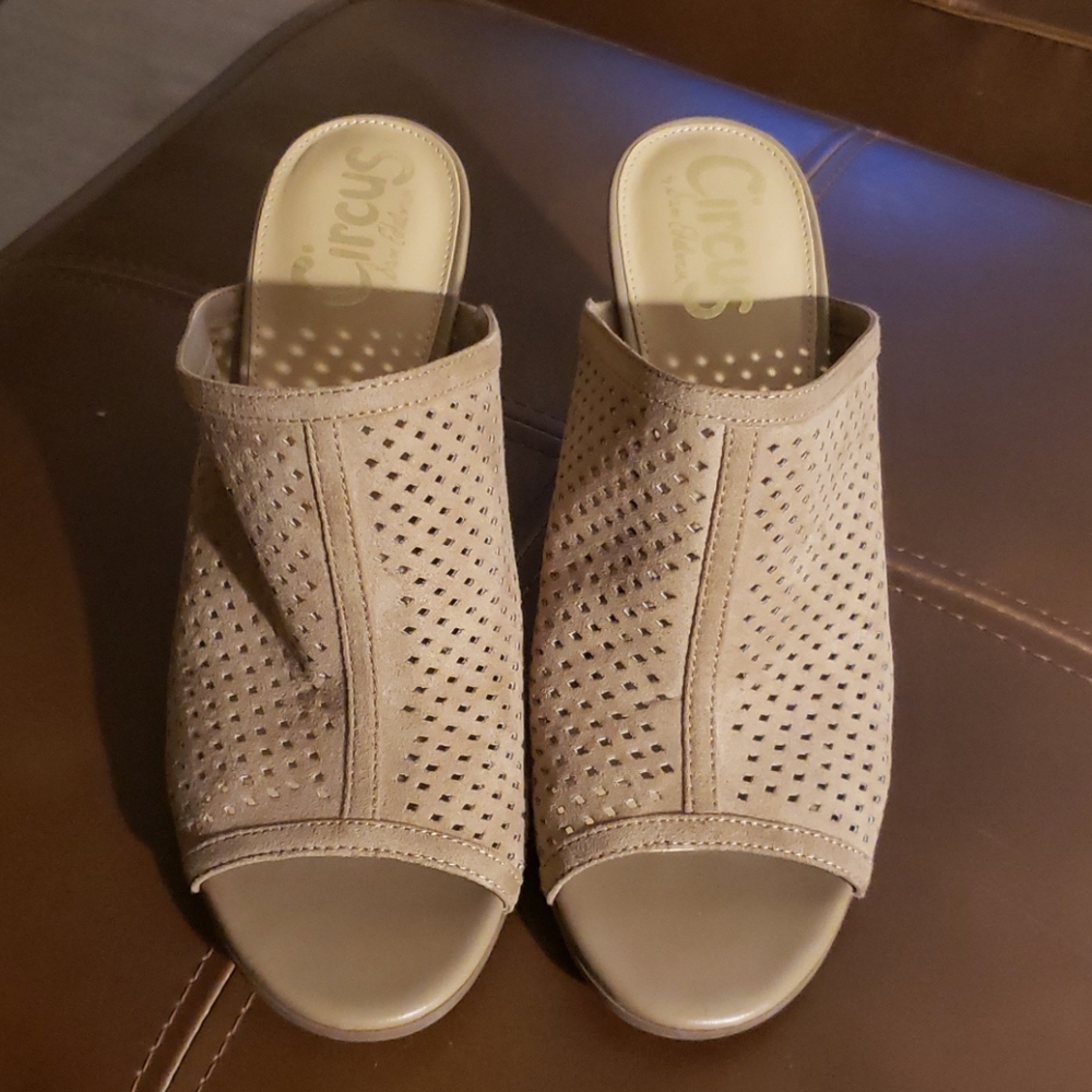 Sam Edelman Slides